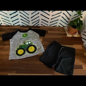 3T John Deere Shirt and Shorts Play Clothes Bundle